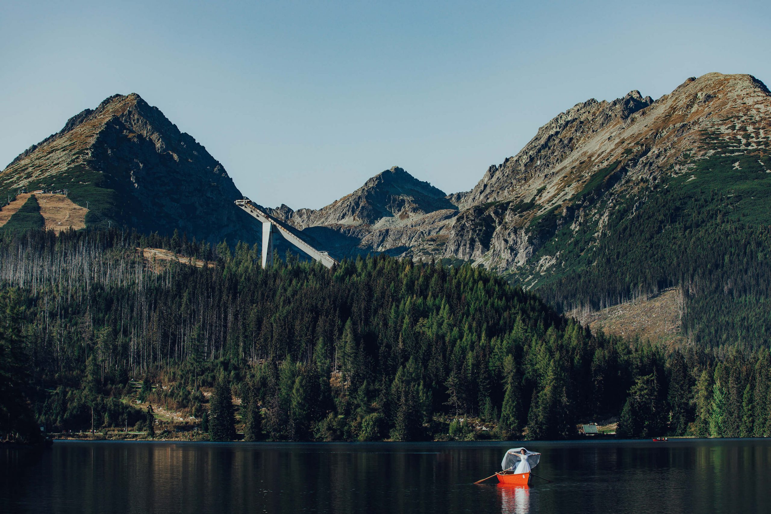 Magdalena i Krystian – Sesja Ślubna w Sercu Tatr 4 sesja-slubna-nad-szczyrbskim-jeziorem-midar-studio