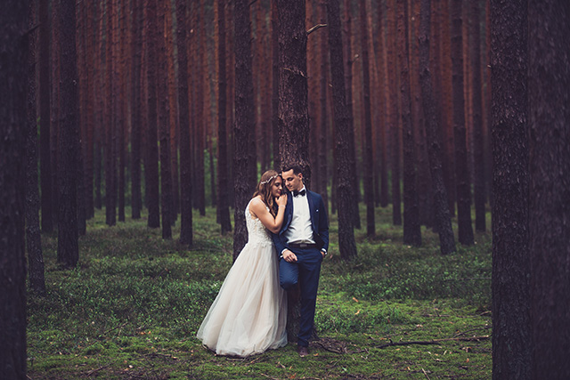 Sesja Ślubna na Podkarpaciu: TOP 6 Miejsc na Plener | Midar Studio 35 wilcza wola sesja slubna midar studio 23 Midar Studio Fotograf ślubny i Kamerzysta na wesele