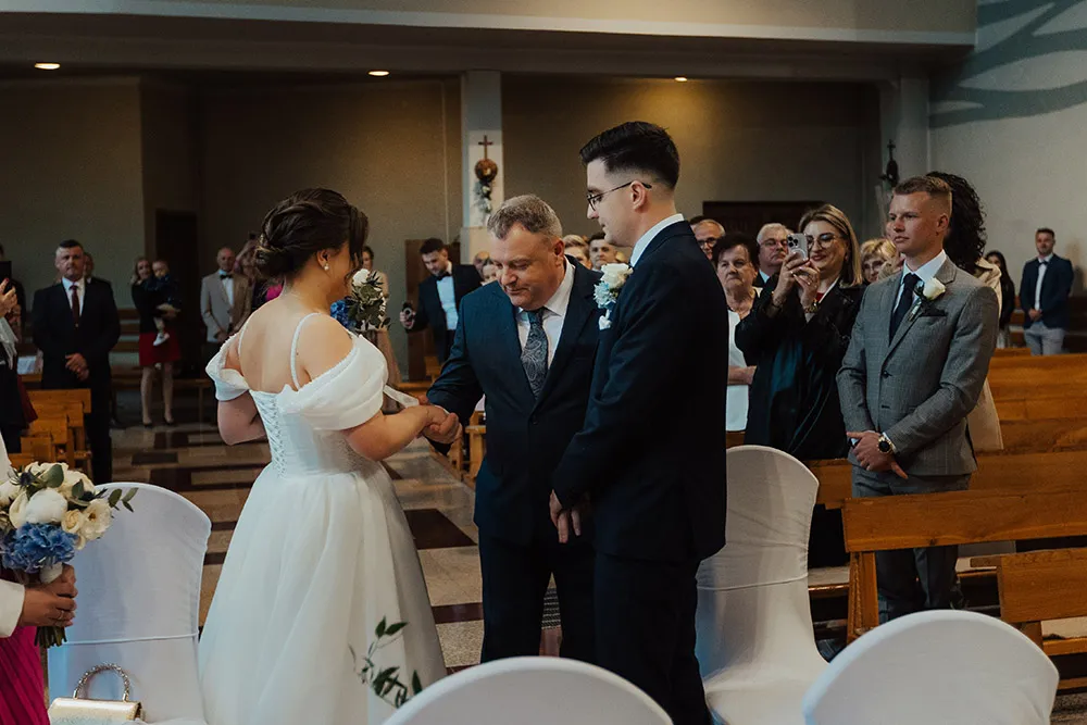 Reportaż ślubny Karoliny i Pawła - wesele Górnica Husów, sesja w Rzeszowie 75 zdjecia z wesela midar studio fotograf na wesele 72 Midar Studio Fotograf ślubny i Kamerzysta na wesele