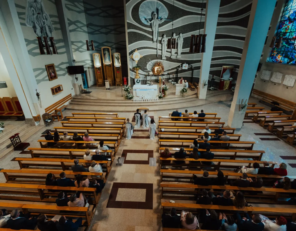 Reportaż ślubny Karoliny i Pawła - wesele Górnica Husów, sesja w Rzeszowie 1 zdjecia-z-wesela-midar-studio-fotograf-na-wesele-okladka